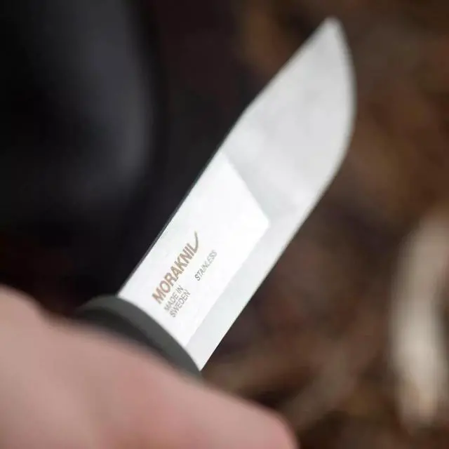 Alt view image 2 of 6 - Morakniv 4.3" Kansbol Fixed Blade Knife with Sandvik Blade - Military Green