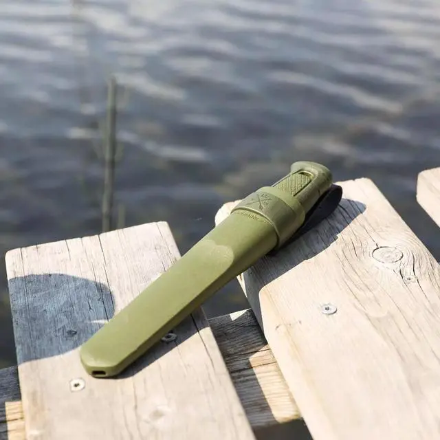 Alt view image 3 of 6 - Morakniv 4.3" Kansbol Fixed Blade Knife with Sandvik Blade - Military Green