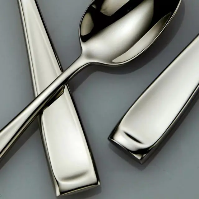 Alt view image 2 of 5 - Oneida Flatware Set Moda Teaspoons, Set of 4, Silver