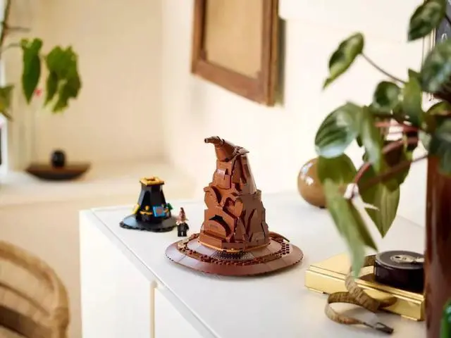 Alt view image 3 of 6 - LEGO 76429 The Talking Magic Sorting Hat Building Set, 561 Parts, Age 18+