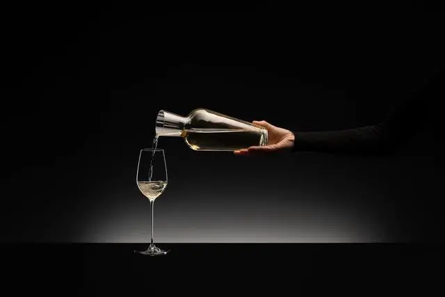 Alt view image 5 of 6 - Riedel 2019/03 One Pack Mosel Decanter, 25 Ounces, Clear