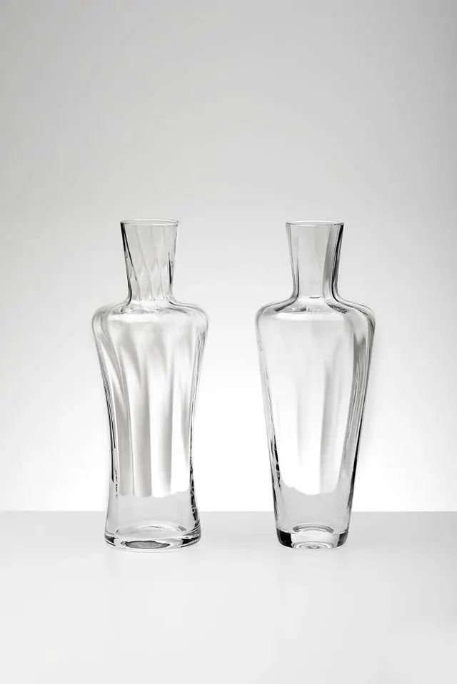 Alt view image 3 of 6 - Riedel 2019/03 One Pack Mosel Decanter, 25 Ounces, Clear