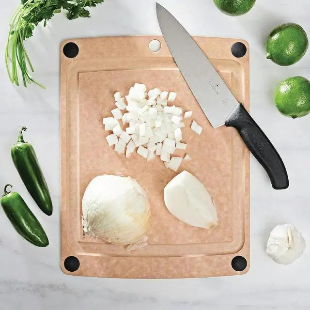 Alt view image 2 of 5 - Epicurean 14.5" x 11.25" All-In-One Rectangular Cutting Board, Natural/Black