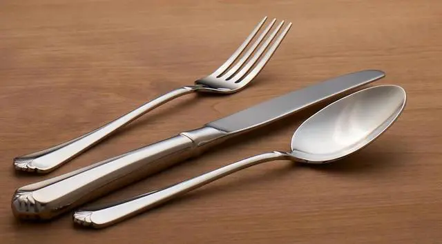 Alt view image 6 of 6 - Oneida Juilliard 45 Piece Fine Flatware Set Dishwasher Safe, Service For 8