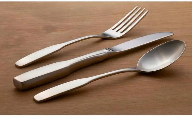 Alt view image 4 of 4 - Oneida Paul Revere 18/10 Stainless Steel 6 Piece Fine Flatware Serving Set