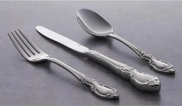 Alt view image 6 of 6 - Oneida 20 Pcs Fine Louisiana Stainless Steel Flatware, Set Service for 4, Silver