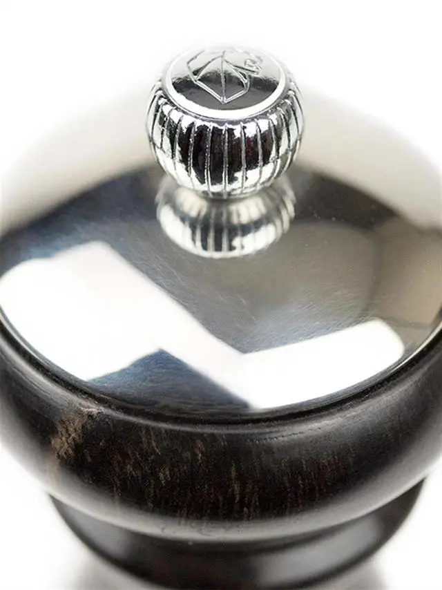 Alt view image 3 of 7 - Peugeot Paris Icone Salt-Mils-Grinders, 22cm-8 3/4-Inch, Black Lacquer