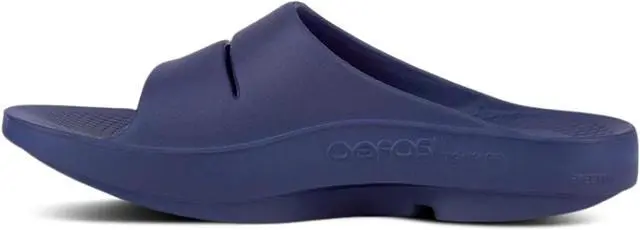 Alt view image 3 of 5 - OOFOS Unisex Ooahh Recovery Slide Sandal, Navy, Size 5/7