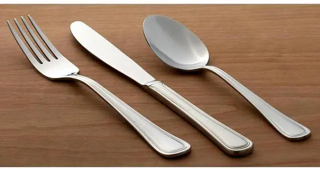 Alt view image 2 of 5 - Oneida Tress Everyday 50 Piece Flatware Set, Dishwasher Safe, 5.40 LB, Metallic