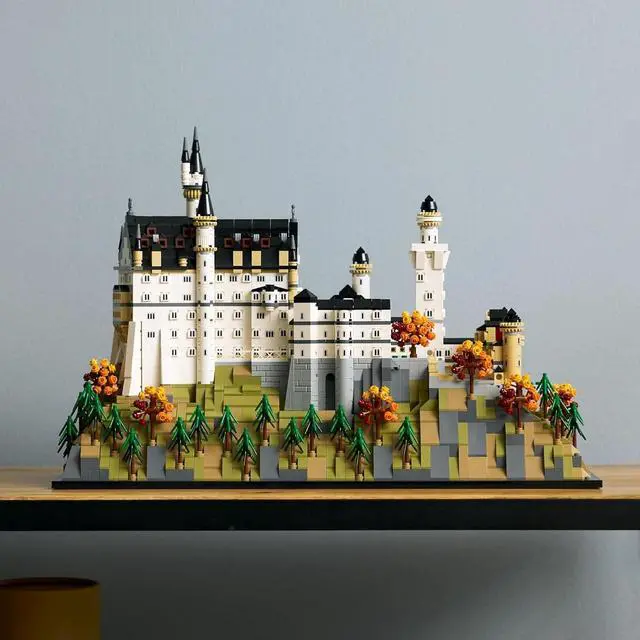 Alt view image 4 of 6 - LEGO Architecture Neuschwanstein Castle Building Set, 3455 Pieces, For Ages 18+