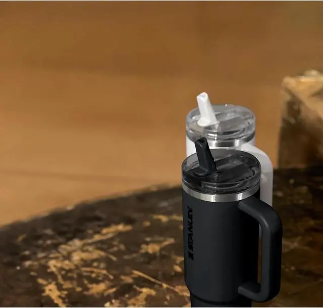 Alt view image 4 of 6 - STANLEY Quencher ProTour Flip Straw Tumbler with Leakproof Lid 40oz, Frost Color