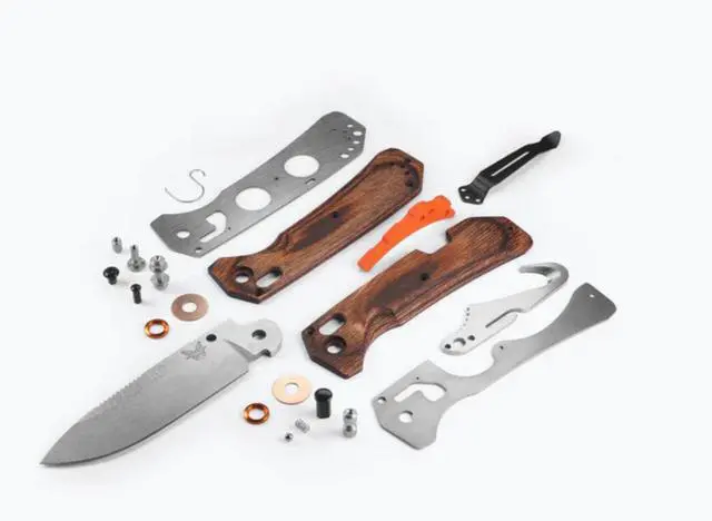 Alt view image 4 of 5 - Benchmade 15062 Grizzly Creek EDC Knife with Wood Handle, Stabilized Wood