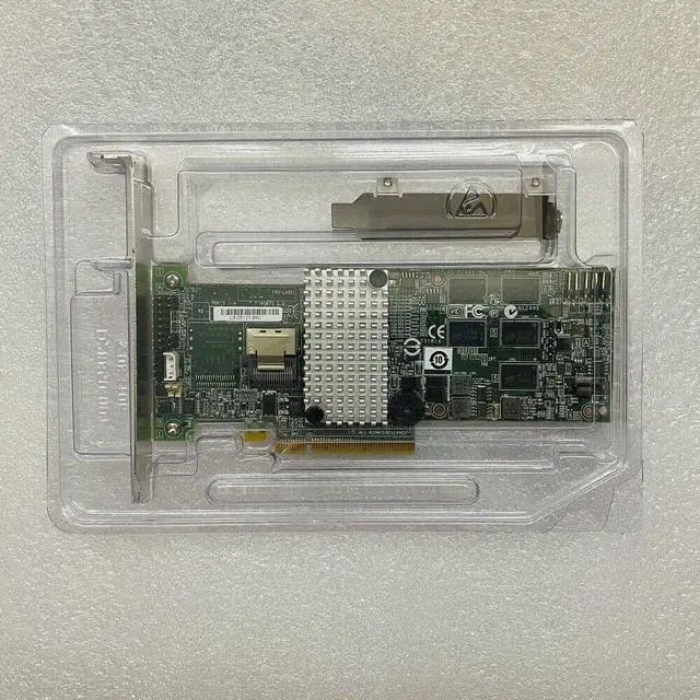 Main image of LSI MegaRAID SAS/SATA 9260-4i 4-Port 6Gb/s Internal PCI-E RAID CARD