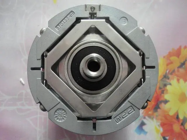 Alt view image 3 of 3 - 1PC NEW HEIDENHAIN ENCODER ERN1387 2048 62S14-70