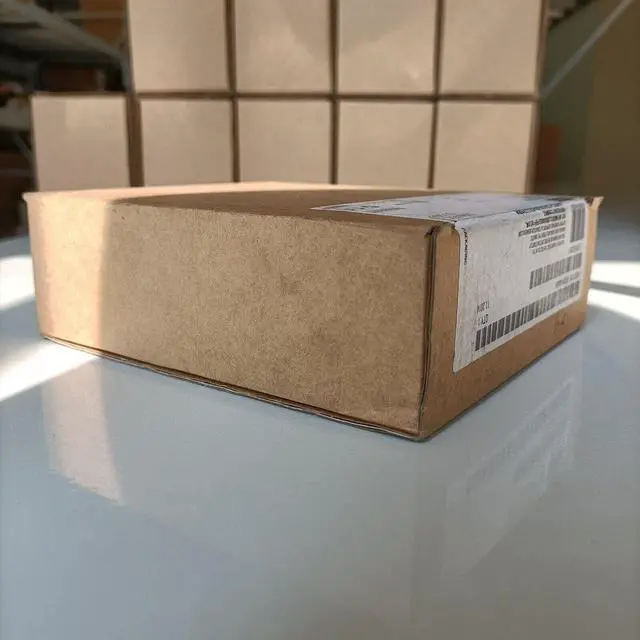 Alt view image 3 of 5 - New PLC Analog input module 6ES7 331-7RD00-0AB0