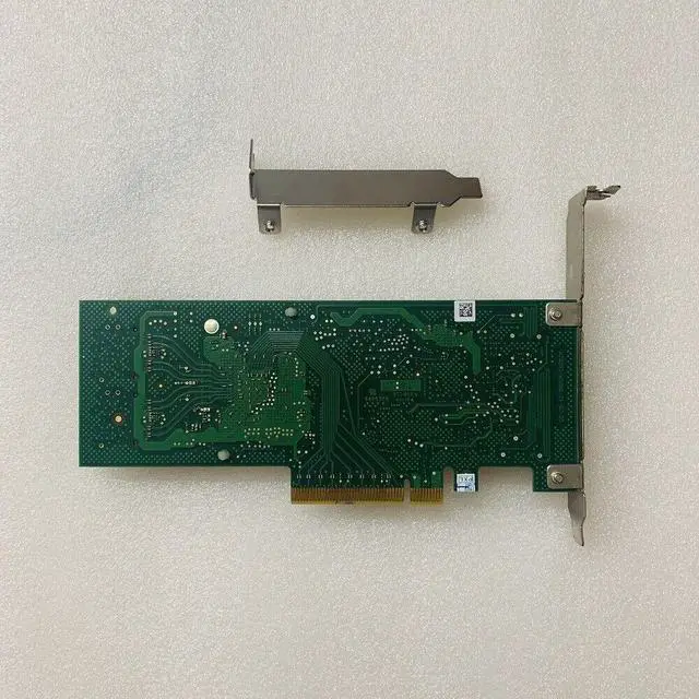 Alt view image 6 of 6 - Fujitsu D2607 6Gbps SAS HBA FW:P20 9211-8i IT Mode ZFS FreeNAS unRAID 2*SFF SATA