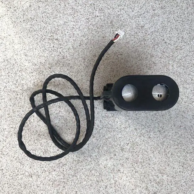 Alt view image 4 of 4 - Adaptec Battery AFM-600CC Super Cap for 5405Z 5445Z 5805Z 6805T 6805 + Bracket