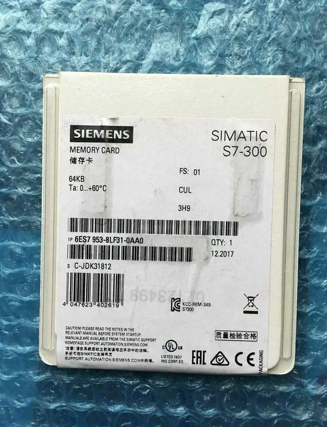 Main image of 1PCS NEW Siemens 6ES7953-8LF31-0AA0 Memory Card 6ES7 953-8LF31-0AA0