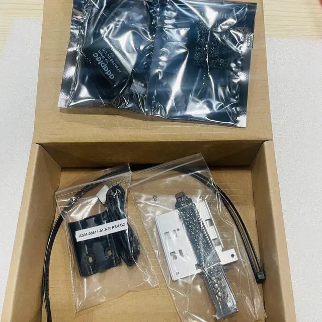 Alt view image 2 of 5 - New In Box Adaptec Flash Module 2275400-R AFM-700 SuperCap Tray Bracket