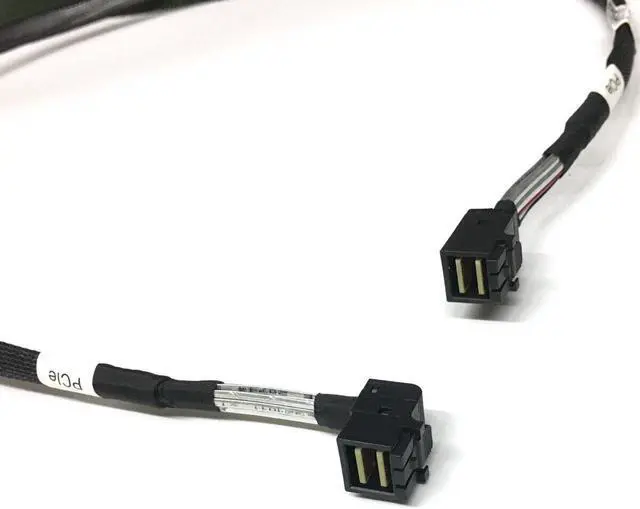 Alt view image 6 of 6 - Amphenol Mini-SAS 04051020 SFF-8643 90°Elbow to SFF-8643 Cables SAS 12Gbs 72cm