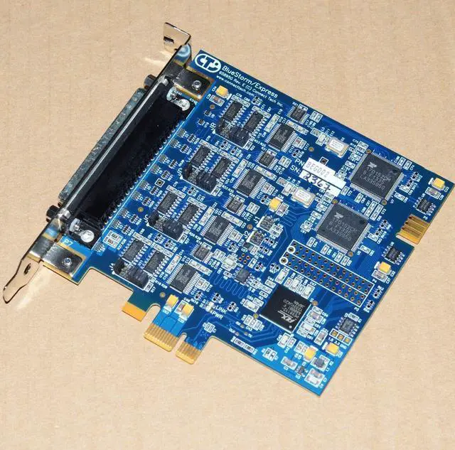 Alt view image 2 of 4 - NEW Connect Tech BEG002 65895G REV:E BlueStorm/Express PCI Serial Card