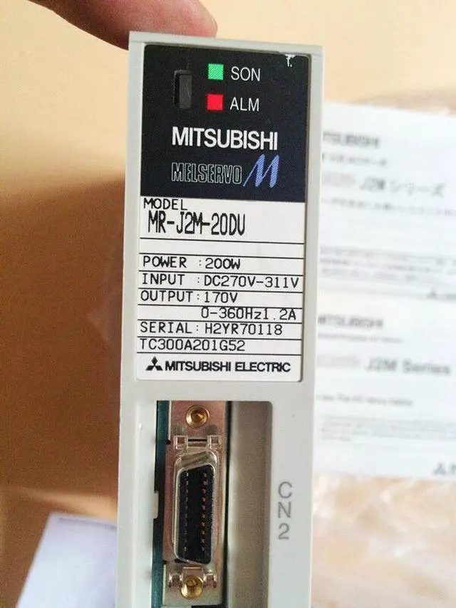 Main image of MITSUBISHI AC SERVO DRIVER MR-J2M-20DU MRJ2M20DU NEW FREE EXPEDITED SHIPPING