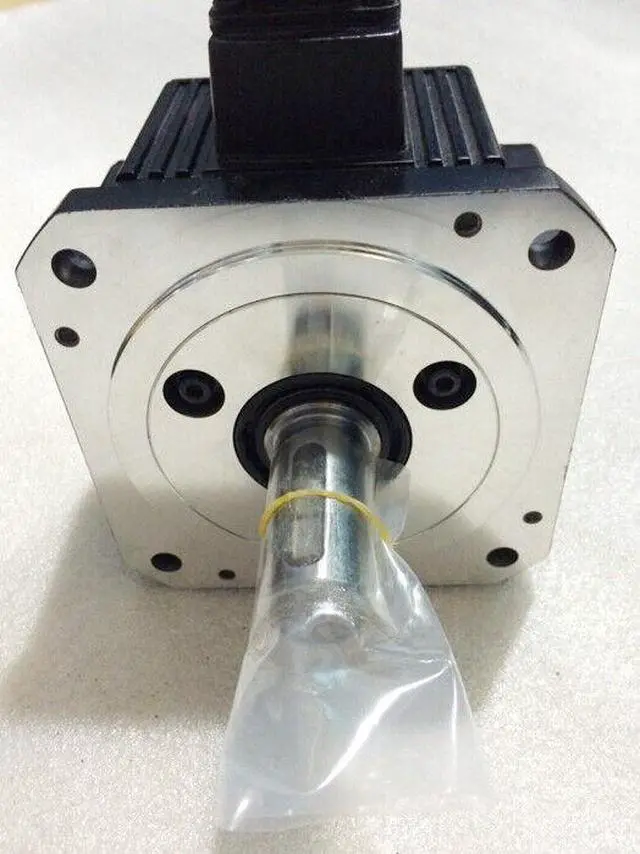 Alt view image 3 of 4 - NEW MITSUBISHI AC SERVO MOTOR HC-SFS52K HCSFS52K FREE EXPEDITED SHIPPING