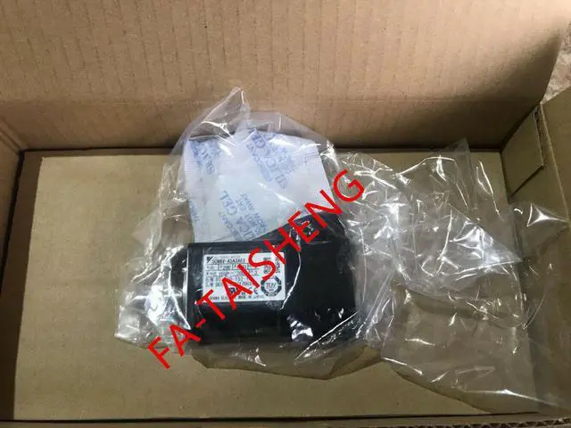 Alt view image 2 of 3 - YASKAWA AC SERVO MOTOR SGMAV-A5A3A61 SGMAVA5A3A61 NEW FREE EXPEDITED SHIPPING