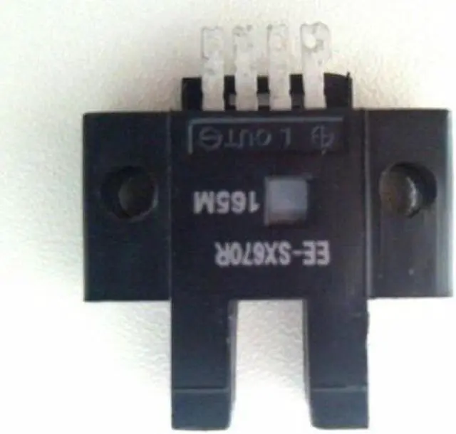 Alt view image 2 of 3 - Lot of 10pcs OMRON EE-SX670R EESX670R Photo Micro Sensor PNP New Free Ship