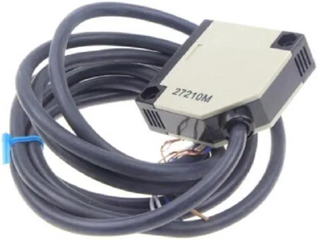 Alt view image 2 of 3 - Omron E3JK-R2M1 Photoelectric Switch E3JKR2M1 24-240VAC/DC Sensor New In Box
