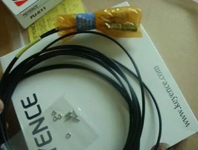 Alt view image 2 of 2 - 1PC Keyence FU-E11 Fiber Optic Sensor FUE11 New In Box