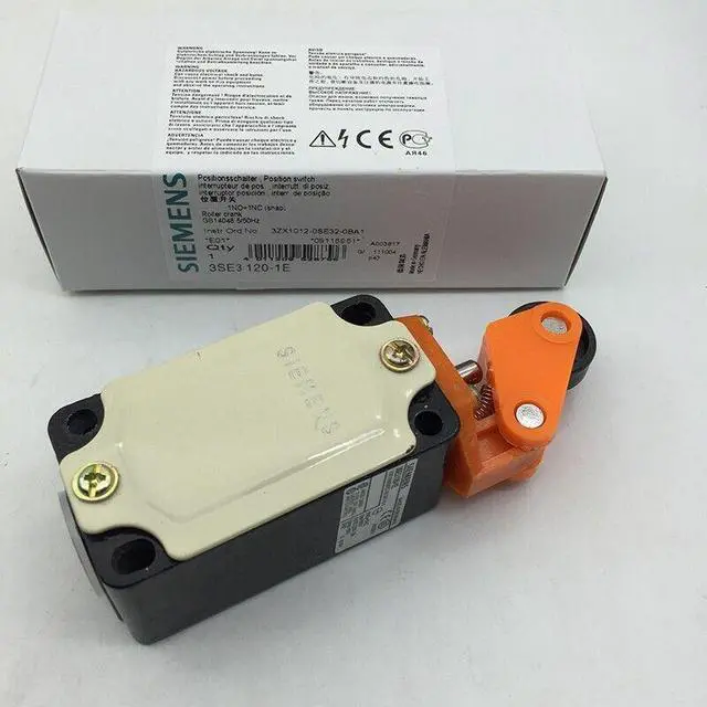 Alt view image 2 of 3 - SIEMENS 3SE3120-1E Limit Switch New In Box
