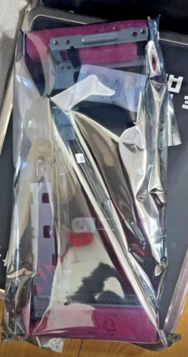 Alt view image 3 of 3 - For DELL EMC POWEREDGE R750 R7525 RISER 1A 1X16 HP GPU PCI-E GEN3 V2 V4K25