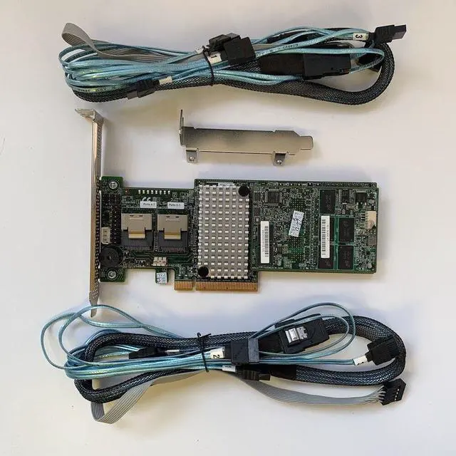 Alt view image 2 of 4 - LSI MegaRaid 9270CV-8i 1GB Cache SAS SATA RAID PCIe 3.0 6Gbps + 2PCS 8087 SATA