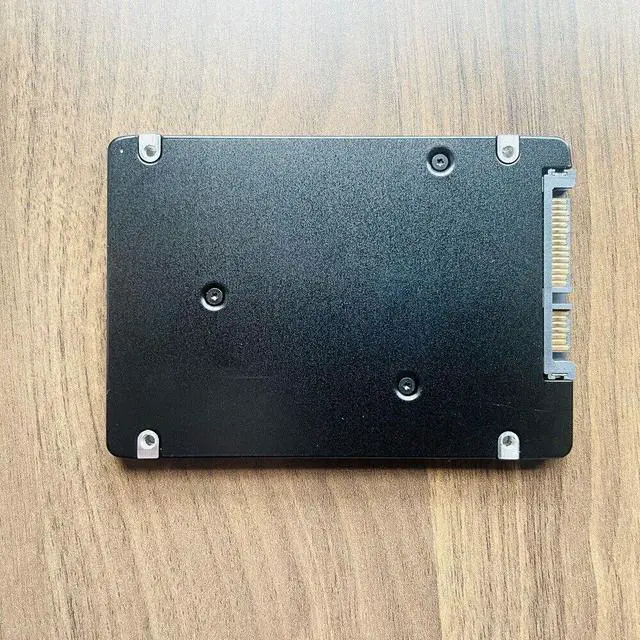 Alt view image 2 of 2 - NEW PM883 480G 480GB SATA 6.0Gbps Enterprise SSD MZ-7LH4800 MZ7LH480HAHQ