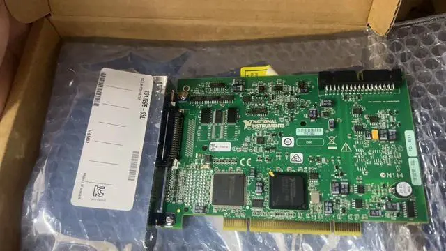 Main image of NI PCI-6221 NI 779066-01 DAQ Card, Analog Input, Multifunction 68P 2020time