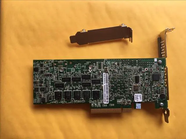 Alt view image 4 of 4 - Adaptec ASR-5405Z SAS/SATA 512mb RAID Controller Card TCA-00304-07+BBU + Cable