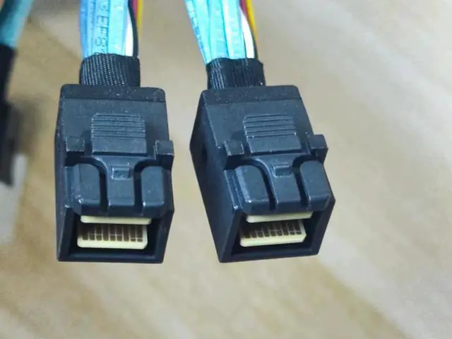 Alt view image 2 of 3 - 1PC MINI SAS SFF-8643 to SFF-8643 server 12G array card data cable 13cm