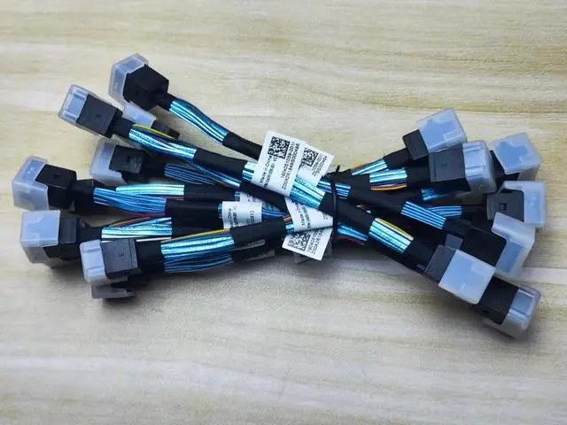 Alt view image 3 of 3 - 1PC MINI SAS SFF-8643 to SFF-8643 server 12G array card data cable 13cm