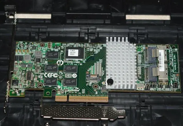 Main image of LSI MegaRAID SAS 9261-8i SATA/SAS Controller raid 5 6 6g PCIe x8 LSISAS 2108