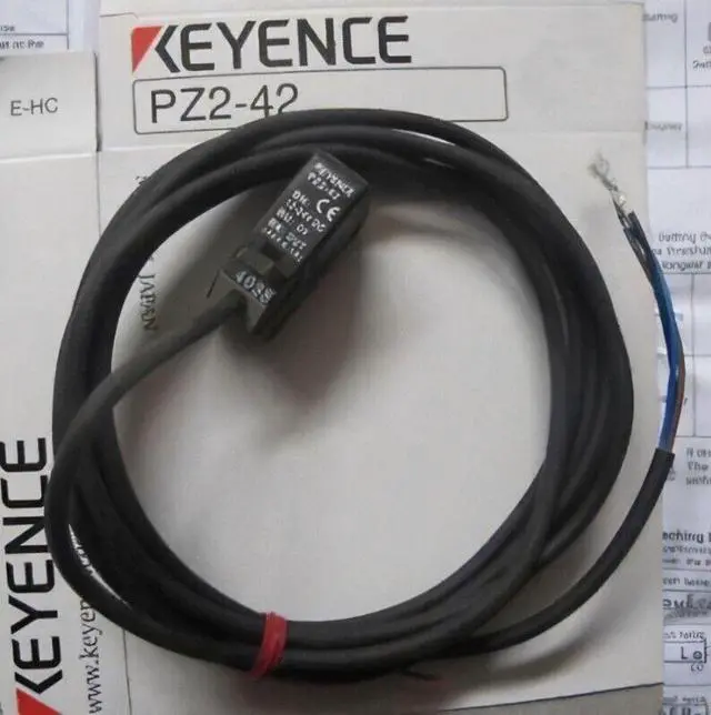 Alt view image 2 of 4 - KEYENCE PZ2-42 Photoelectric Sensor NewKD