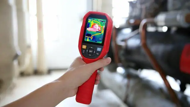 Alt view image 3 of 6 - UNI-T UTi260B Industrial Infrared Thermal Imager Temperature Imaging Camera New