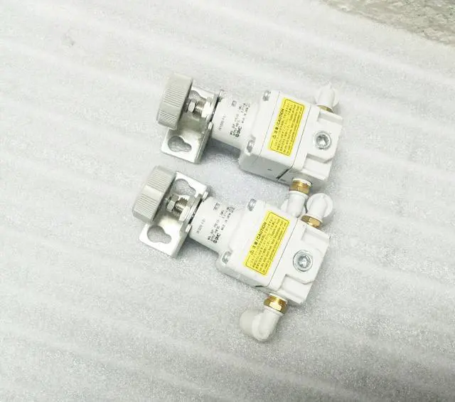 Alt view image 4 of 4 - SMC IR1020-F01 Precision Air Regulator, Relief Valve, Max. Flow: 4.4L/min New