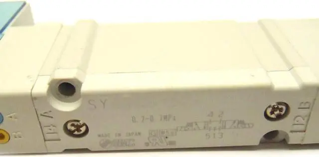 Alt view image 2 of 4 - 1 PCS SMC SY5200-5U1 5-Port Solenoid Valve KD