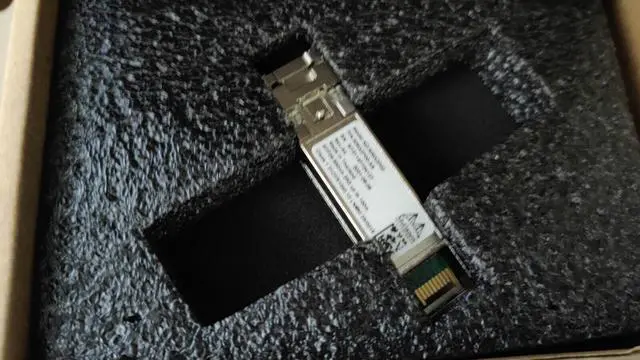 Alt view image 2 of 3 - NEW Original Mellanox MMA2P00-AS 25GbE SFP28 850nm 100m SR Optical Transceiver
