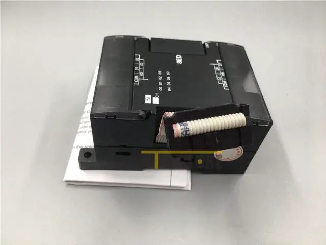 Alt view image 2 of 6 - 1pcs Omron Brand New PLC Input Module CP1W-8ED CP1W8ED