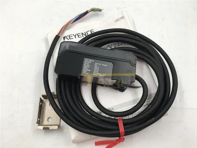 Alt view image 6 of 7 - 1pcs Keyence Brand new ones Digital Sensor CZ-V21A New In Box