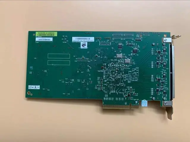 Alt view image 2 of 3 - LSI SAS 9200-16e 16-Port External HBA Full-Height PCIe P20 IT Mode ZFS FreeNAS