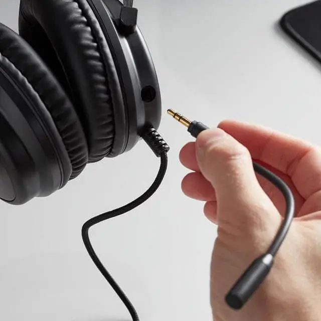 Alt view image 3 of 7 - Over-Ear Gaming Headset, Built-in Mic for PC, 6 ft Cable, Black