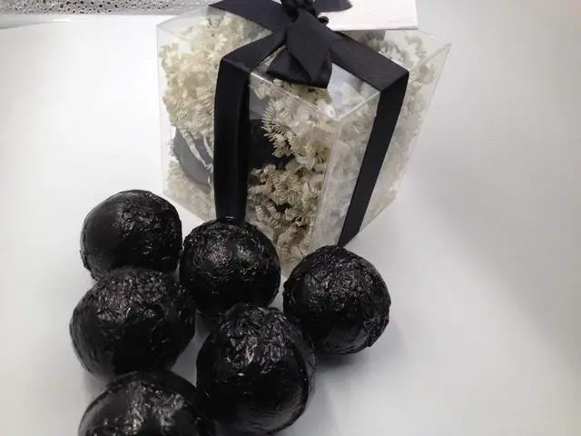 Alt view image 2 of 2 - Spa Pure DRAKKAR Noir Type - For Men GIFT SET with 6 Bath Bomb Fizzies, Natural, Organic, made with Shea, Mango & Cocoa Butter, Ultra Moisturizing, Great for Dry Skin, All Skin Types